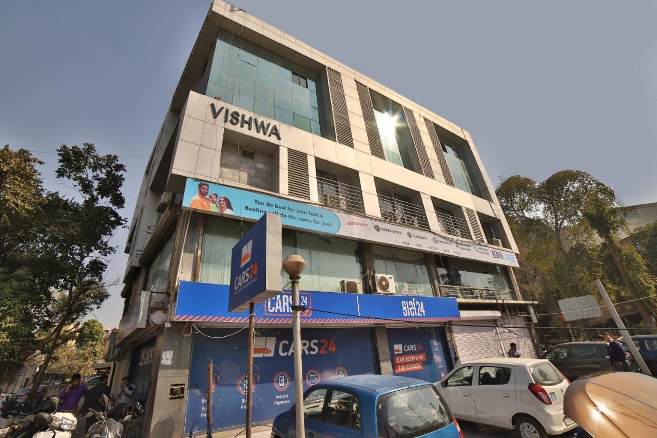 Capital O Kalash Residency Ahmedabad Luaran gambar